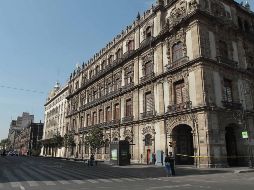 MEDIDAS. Incremento de calles peatonales y cierre de estaciones del Sistema de Transporte Colectivo Metro, son algunas de las medidas que se contemplan para la reapertura del centro histórico de la CDMX. ARCHIVO