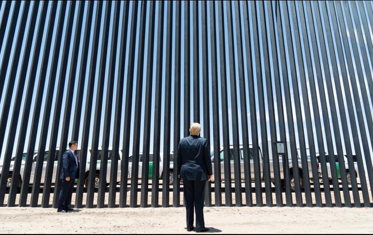 Luego de que Donald Trump presumiera fotos del muro fronterizo, el Presidente Andrés Manuel López Obrador evita hablar del tema. TWITTER / @realDonaldTrump