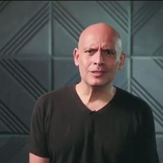 Odin Dupeyron lleva "Veintidós Veintidós" al streaming