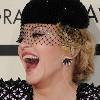 Madonna incendia las redes con fotografía semidesnuda