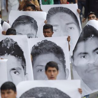 La FGR identifica restos de uno de los 43 normalistas