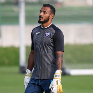 Guillermo Allison a punto de salir de Cruz Azul