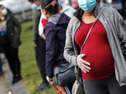 Desde el estallido de la pandemia, sólo se detectaron casos aislados de bebés infectados con el nuevo coronavirus. AP / ARCHIVO