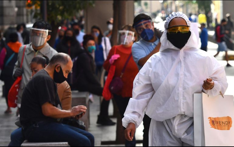 El análisis se realizará cuando la Ciudad de México cumpla 15 días de haber cambiado a naranja en el semáforo epidemiológico. EFE / J. Núñez