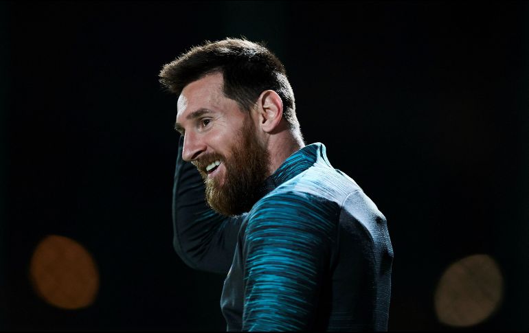 EN BOCA DE TODOS. El futuro de Lionel Messi en el Barcelona seguirá siendo tema mientras este no renueve con el conjunto catalán. ARCHIVO