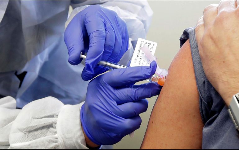 Se prevé que una posible vacuna contra el COVID-19 pueda estar lista para el primer semestre del 2021. AP / T. Warren