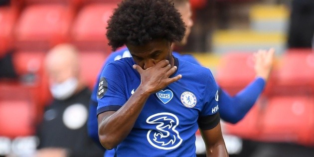 Sheffield complica el pase del Chelsea a la Champions