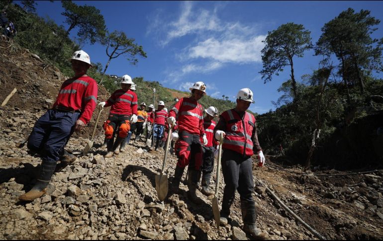 La gran mayoría de las casi 575 compañías mineras opera en zonas remotas donde también lo hacen los grupos de la delincuencia organizada, EFE/ARCHIVO