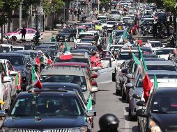 Automovilistas participan en una manifestación en contra del gobierno de López Obrador este domingo, en Ciudad de México. EFE/J. Pazos