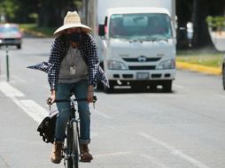 Infraestructura. Las ciclovías pretenden proteger a los usuarios. De 2009 a la fecha se estiman 260 pedalistas muertos en la ciudad. EL INFORMADOR/F. ATILANO