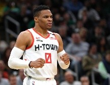 El base, de 31 años y nueve veces All-Star, espera poder llegar a tiempo de jugar el final de temporada de la NBA, que arranca el 30 de julio en el complejo deportivo de Disney World. AFP / ARCHIVO