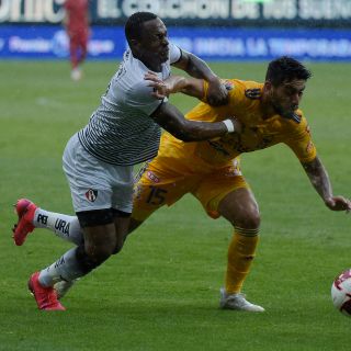 Atlas, mal y de malas: Renato Ibarra estaría tres semanas fuera