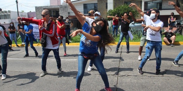 Alistan reapertura de sectores que operen al aire libre