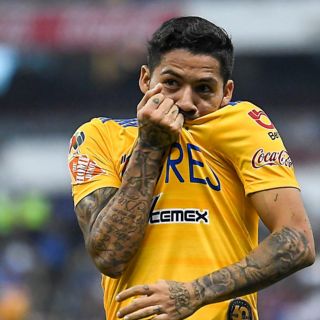 Javier Aquino se burla de los años de Cruz Azul sin título
