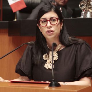 Vanessa Rubio, senadora del PRI, pide licencia