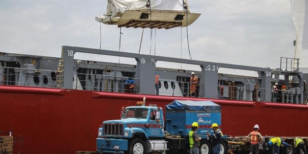 Ej&eacute;rcito y Marina tendr&aacute;n mando de las aduanas