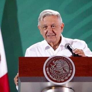 Critican a López Obrador por dicho de mexicanos que estudian en el extranjero