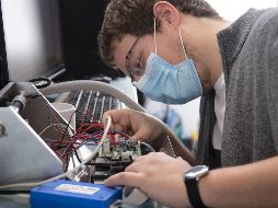 El regreso restringido para alumnos se aplicará solo para aquellas materias que requieran del uso de las instalaciones. EFE/ARCHIVO