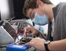 El regreso restringido para alumnos se aplicará solo para aquellas materias que requieran del uso de las instalaciones. EFE/ARCHIVO