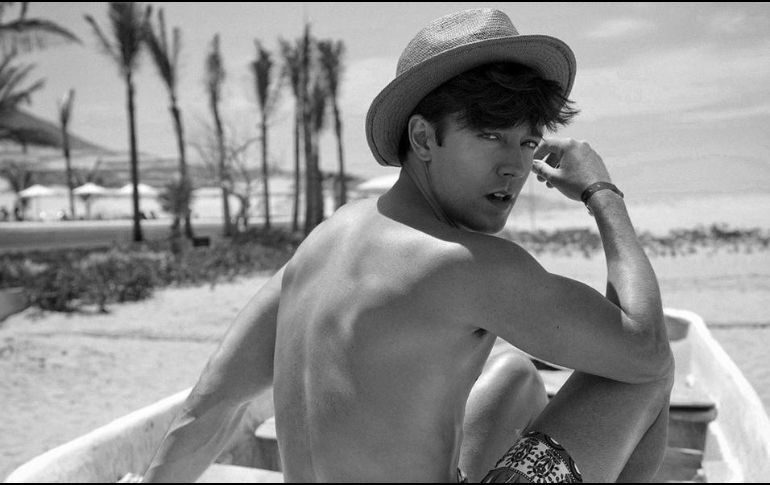 Varios usuarios de las redes sociales compararon a Roger con Maribel Guardia o incluso con Chabelo. INSTAGRAM/rogergzz