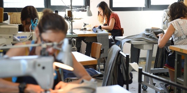 Con protocolos, reabren academias culturales y de formaci&oacute;n laboral