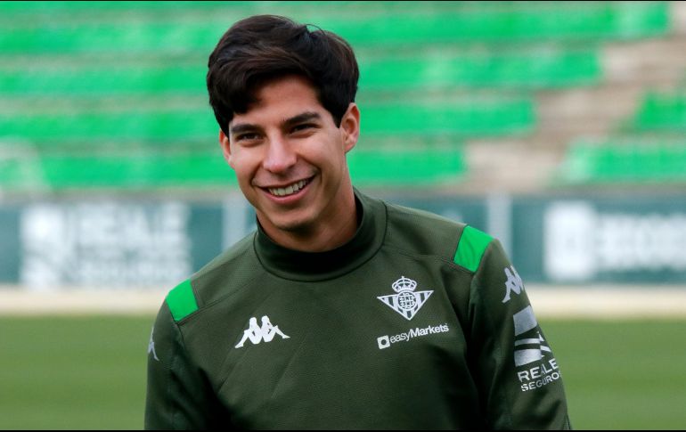 FUTURO INCIERTO. A reserva de que el chileno Manuel Pellegrini tome el banquillo bético para la siguiente campaña, la continuidad de Diego está en el aire. TWITTER/@RealBetis