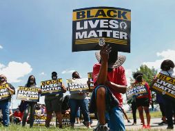 “Black Lives Matter”. La comunidad afroamericana encabezó la protesta. AP