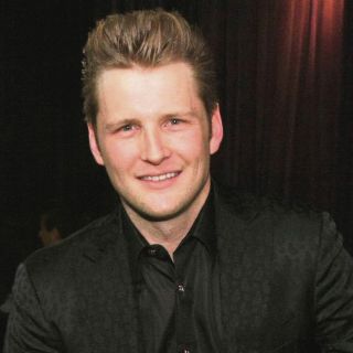 Alexander Acha, música para alimentar  la esperanza