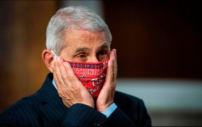 Como campeones de la Serie Mundial del 2019, los Nats eligieron al líder de expertos en la lucha contra la pandemia del coronavirus, como el invitado de honor en el partido inaugural de la temporada. AFP / ARCHIVO