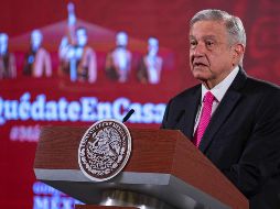 López Obrador se negó a responder si quería que Jiménez Espriú se quedará en la SCT. SUN / S. Tapia