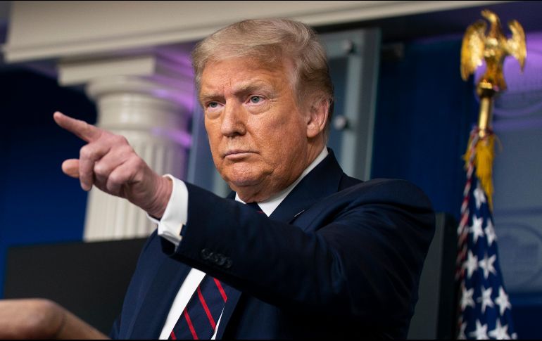 Trump ofreció hoy la primera rueda de prensa sobre el coronavirus en la Casa Blanca desde mediados de abril. AP/E. Vucci