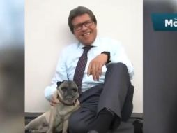 Monreal permaneció un rato sentado en el piso con 