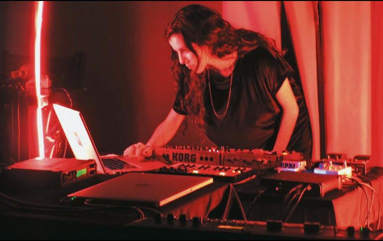 ARTISTA. La creadora Ana Paula invita al público en general a su concierto virtual. CORTESÍA