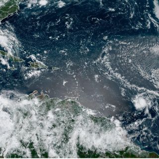 Tormenta tropical "Gonzalo" se convertirá en un huracán este jueves