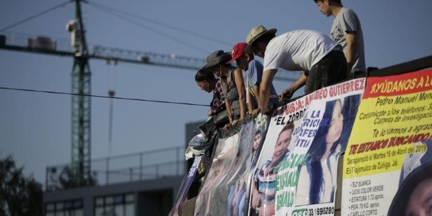 Familiares de desaparecidos urgen al Congreso retomar discusi&oacute;n de leyes locales