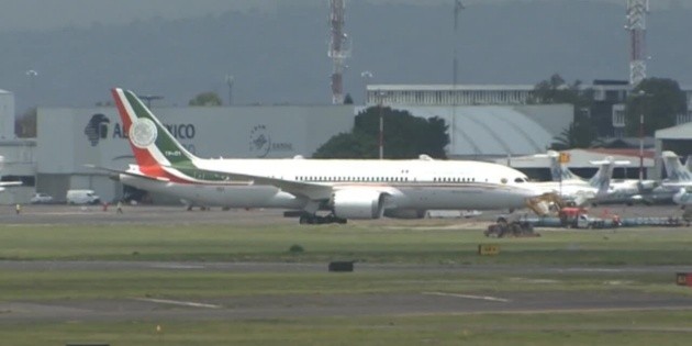 Regresa avi&oacute;n presidencial a M&eacute;xico tras 19 meses en EU