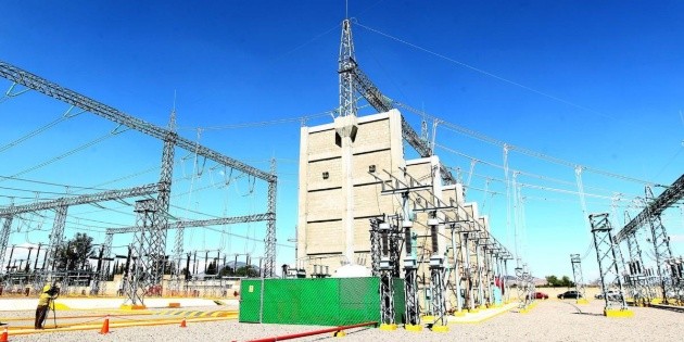 La CFE anuncia la construcci&oacute;n de cinco nuevas centrales