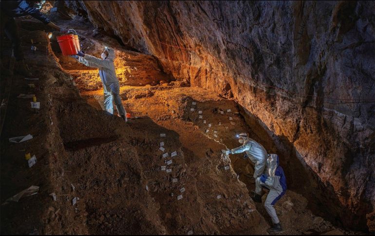Investigadores encontraron casi dos mil herramientas, de las cuales 239 tenían capas de grava de entre 25 mil y 32 mil años. EFE / Cortesía D. Gandy