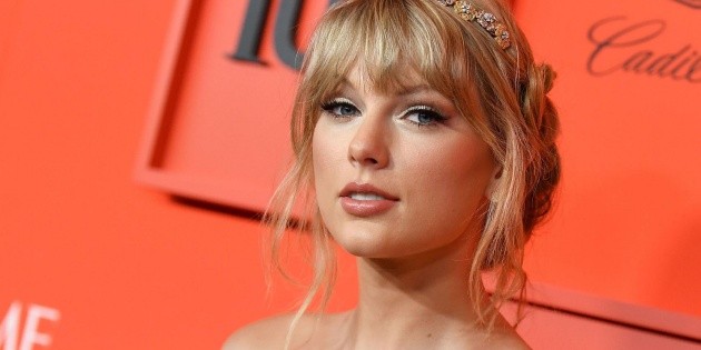 Taylor Swift anuncia por sorpresa su nuevo disco