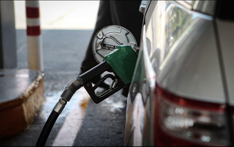 Las gasolinas de bajo y alto octanaje fue uno de los que tuvieron mayor incidencia en la inflación. EL INFORMADOR / ARCHIVO
