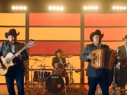 Grupo Pesado regresa a su esencia con la canción "Le di"