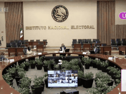 En la sesión, los consejeros se comprometieron mantener los principios rectores de la función electoral: legalidad, certeza, imparcialidad, objetividad, independencia y máxima publicidad. TWITTER/@INEMexico