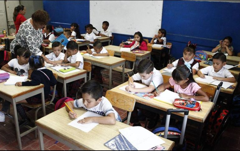 Mexicanos Primero identifica como retos principales la conectividad y el acceso a medidas higiénicas estrictas en las escuelas. EL INFORMADOR/ARCHIVO