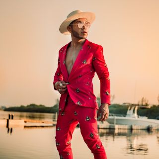 Samo, en el espejo de la madurez