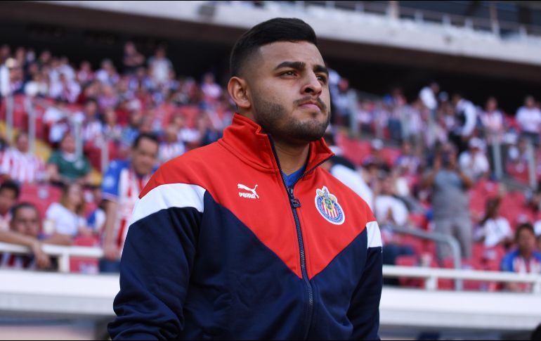 Vega se une a Fernando Beltrán, Uriel Antuna y Ronaldo Cisneros, además del estratega Luis Fernando Tena, como las bajas del equipo para el inicio del torneo debido al virus. IMAGO7