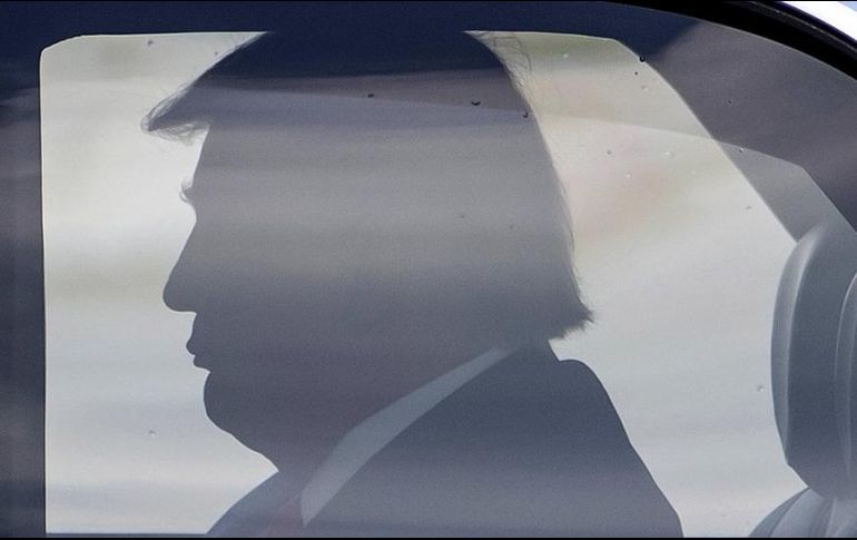 En los últimos días, el presidente Donald Trump ha ido en contrasentido de lo que antes afirmaba. EPA