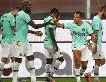 Con este resultado, el Inter se aproxima provisionalmente a cuatro puntos del líder Juventus, que el domingo recibe en Turín a la Sampdoria. EFE/L. Zennaro