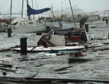 "Hanna" se degrada a tormenta tropical al pasar por Texas
