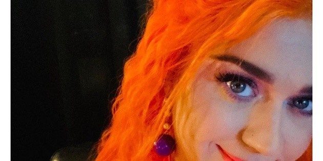 Katy Perry viste de sonrisa el Tomorrowland digital
