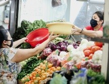 Bajan ventas en Mercado de Abastos por COVID-19